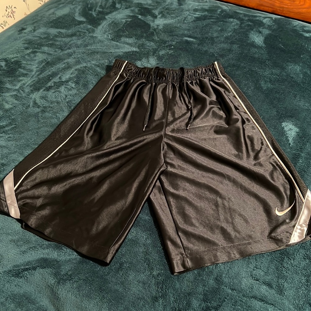 Black Nike shorts